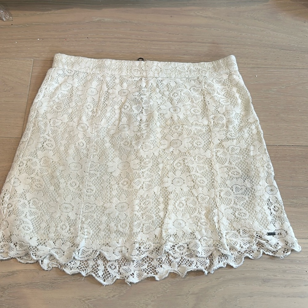 Volcom lace skirt